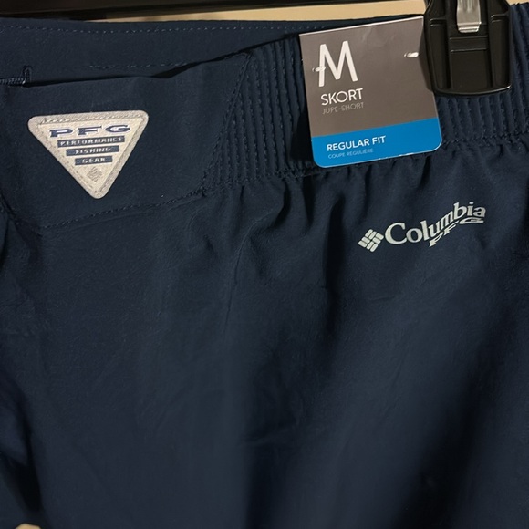 NWT- Columbia Athletic skort, size M - Picture 3 of 6